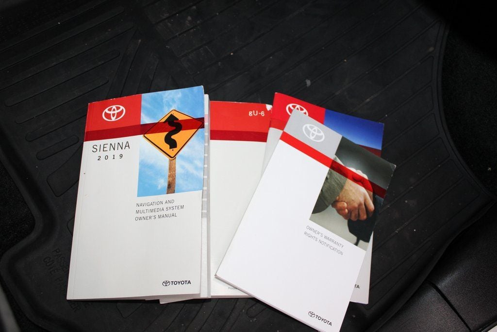 2019 Toyota SIENNA LTD PREM Limited Premium 7 Passenger