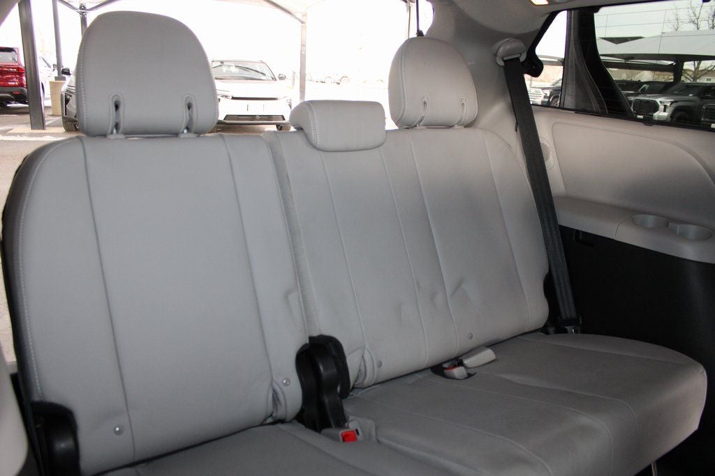 2019 Toyota SIENNA LTD PREM Limited Premium 7 Passenger