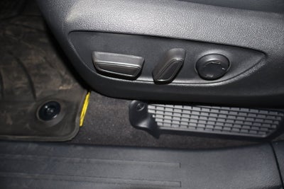 2025 Toyota Sienna Limited 7 Passenger