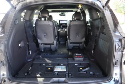 2025 Toyota Sienna Limited 7 Passenger