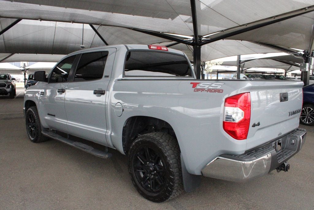 2019 Toyota TUNDRA 4X4 SR5