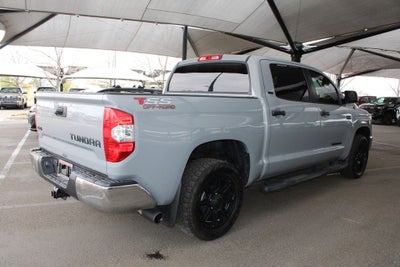 2019 Toyota TUNDRA 4X4 SR5