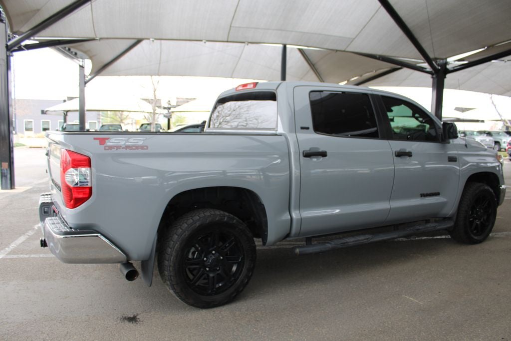 2019 Toyota TUNDRA 4X4 SR5