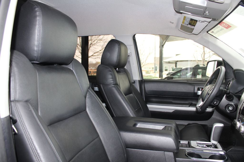 2019 Toyota TUNDRA 4X4 SR5