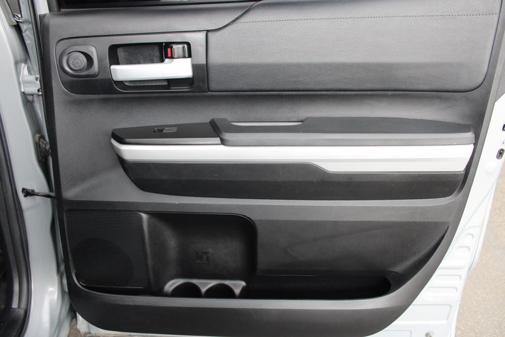 2019 Toyota TUNDRA 4X4 SR5