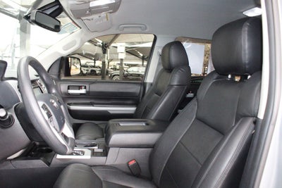 2019 Toyota TUNDRA 4X4 SR5