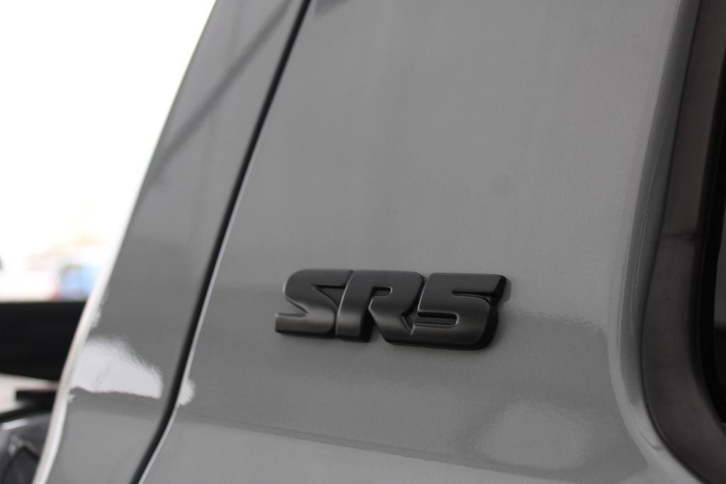 2019 Toyota TUNDRA 4X4 SR5