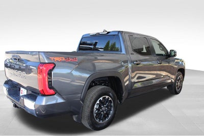 2025 Toyota TUNDRA 4X4 SR5