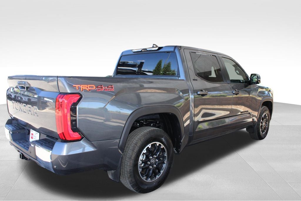 2025 Toyota TUNDRA 4X4 SR5