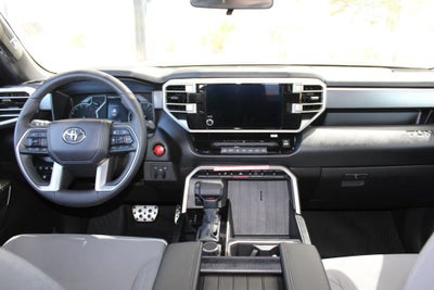 2025 Toyota TUNDRA 4X4 SR5