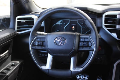 2025 Toyota TUNDRA 4X4 SR5