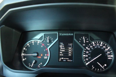 2025 Toyota TUNDRA 4X4 SR5