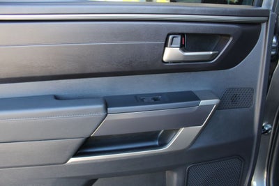 2025 Toyota TUNDRA 4X4 SR5