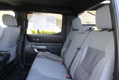 2025 Toyota TUNDRA 4X4 SR5