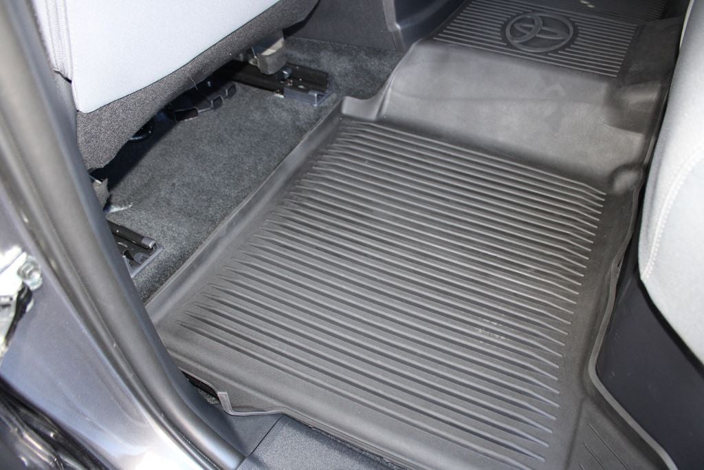 2025 Toyota TUNDRA 4X4 SR5