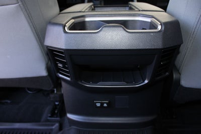 2025 Toyota TUNDRA 4X4 SR5