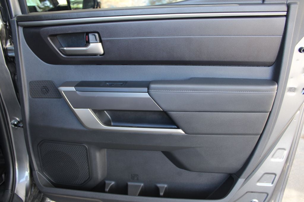 2025 Toyota TUNDRA 4X4 SR5