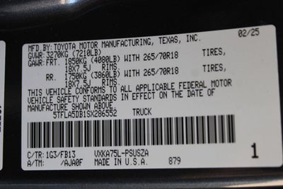 2025 Toyota TUNDRA 4X4 SR5