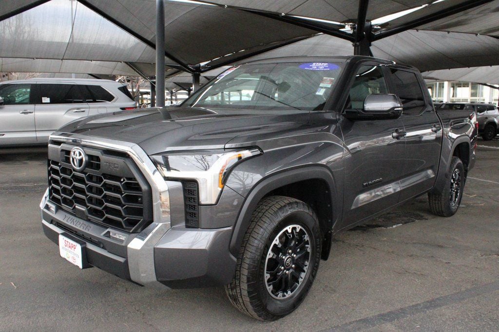 2025 Toyota TUNDRA 4X4 SR5
