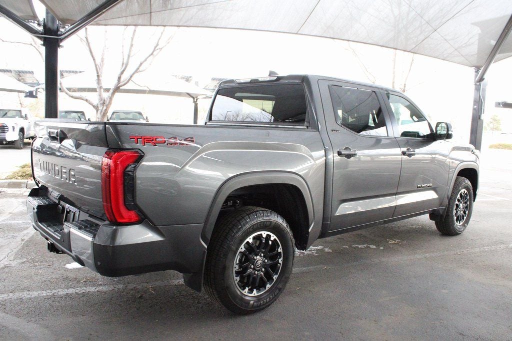 2025 Toyota TUNDRA 4X4 SR5