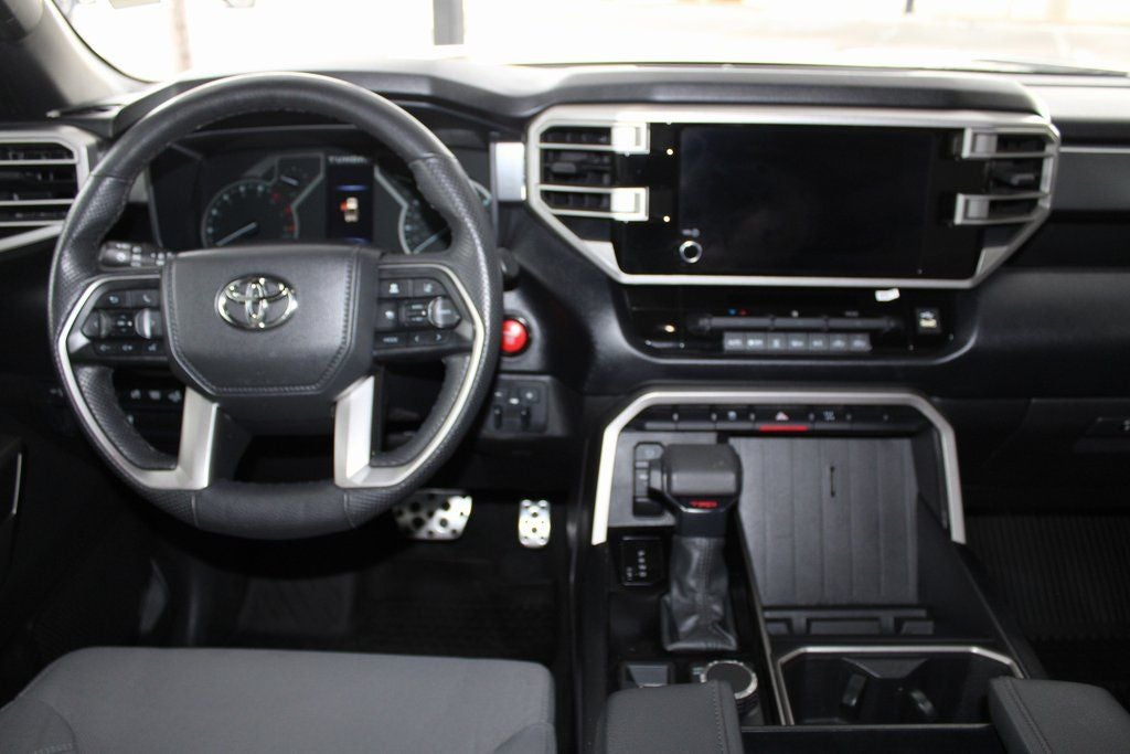 2025 Toyota TUNDRA 4X4 SR5