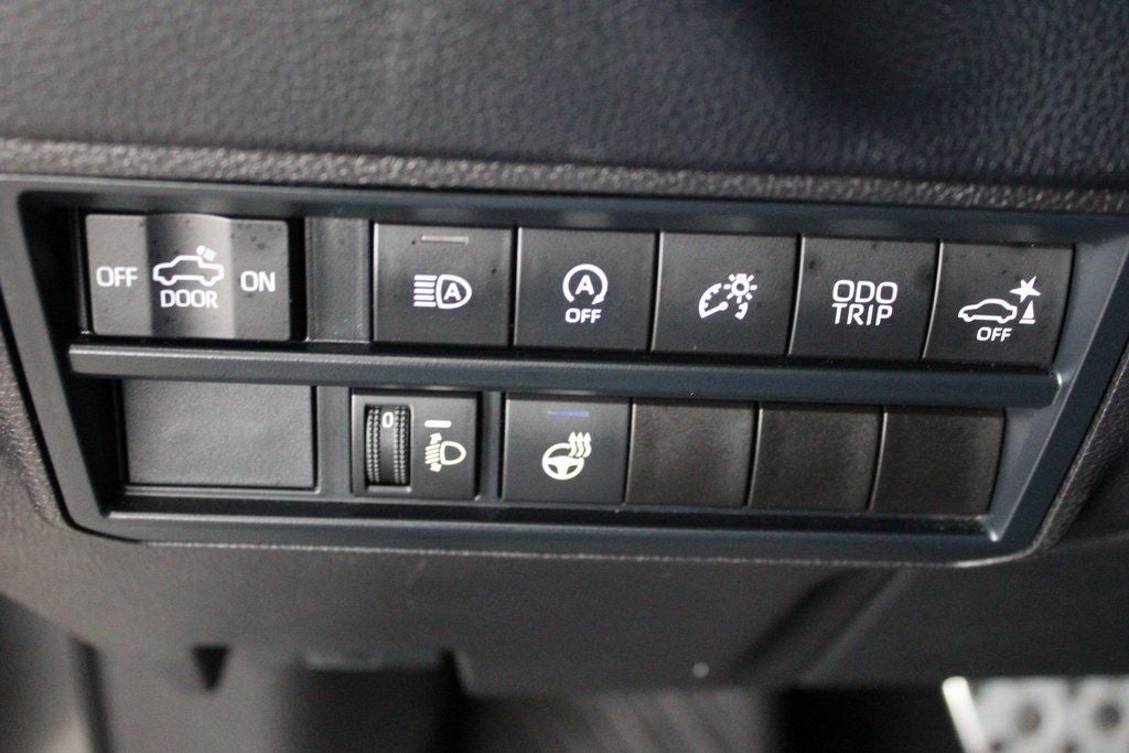 2025 Toyota TUNDRA 4X4 SR5