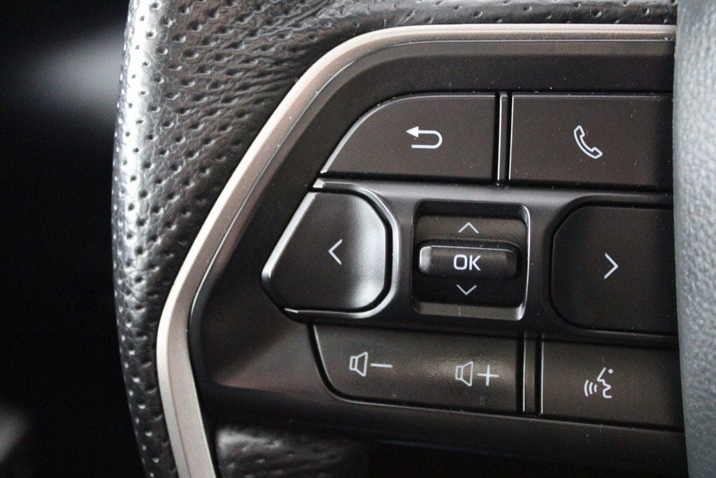 2025 Toyota TUNDRA 4X4 SR5