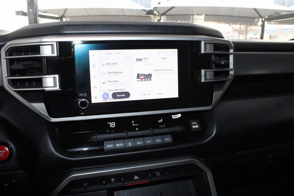 2025 Toyota TUNDRA 4X4 SR5