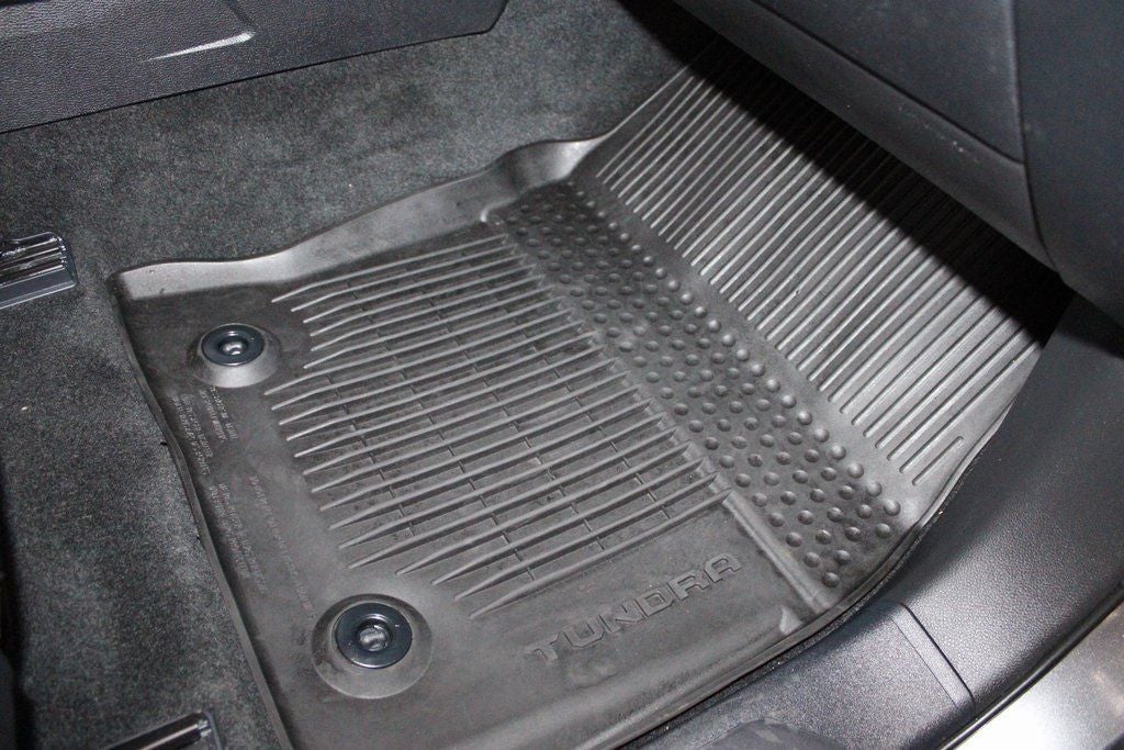 2025 Toyota TUNDRA 4X4 SR5