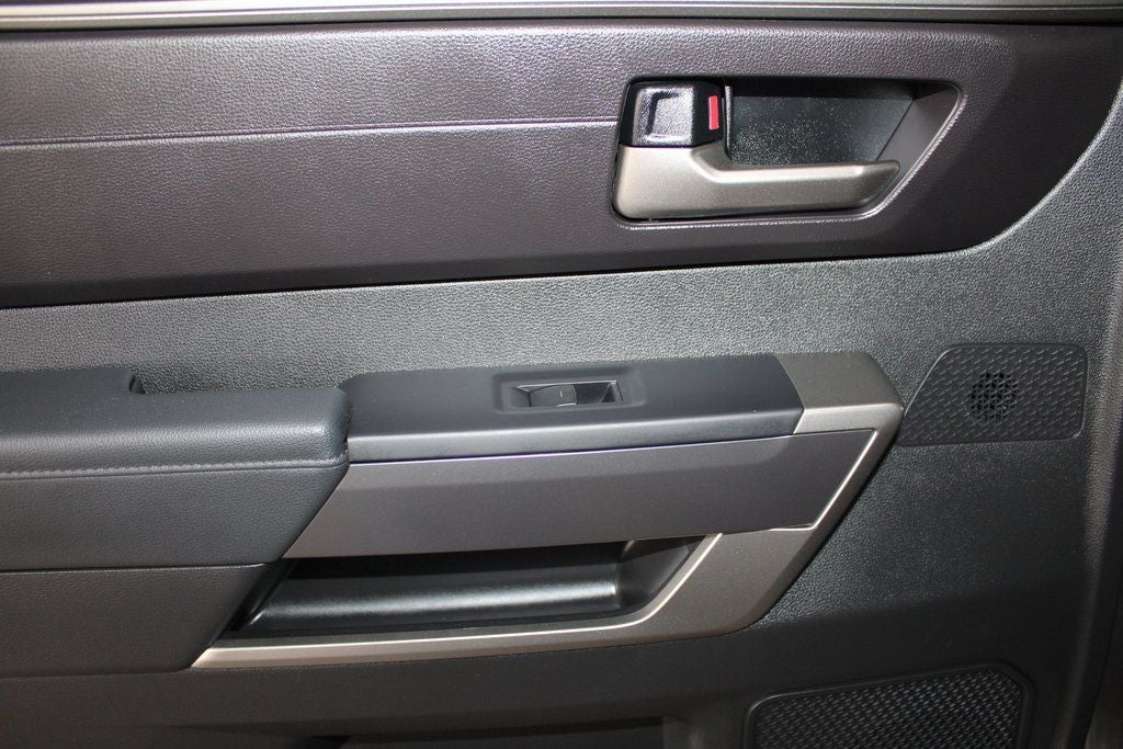 2025 Toyota TUNDRA 4X4 SR5