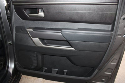 2025 Toyota TUNDRA 4X4 SR5