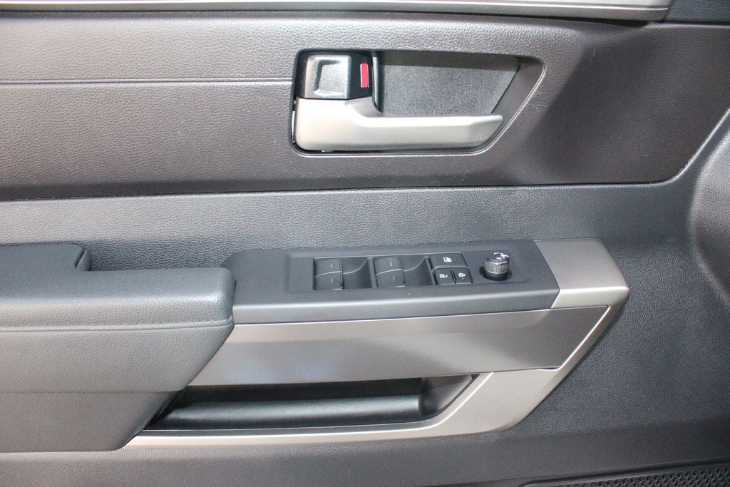 2022 Toyota TUNDRA 4X4 SR5