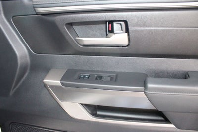 2022 Toyota TUNDRA 4X4 SR5