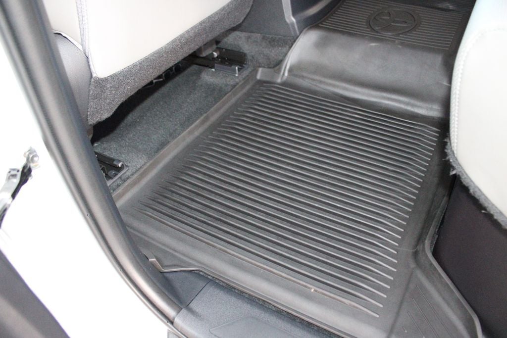 2022 Toyota TUNDRA 4X4 SR5