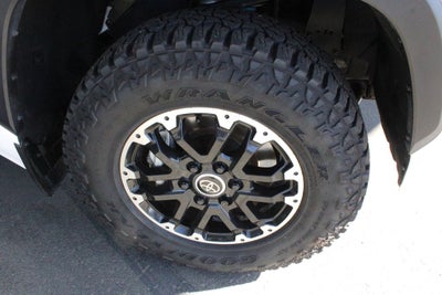 2022 Toyota TUNDRA 4X4 SR5