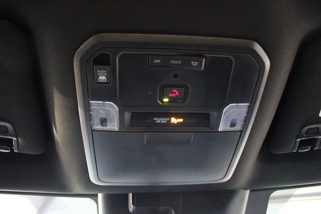 2025 Toyota TUNDRA 4X4 SR5