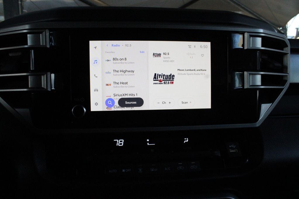 2025 Toyota TUNDRA 4X4 SR5