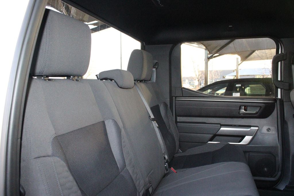 2025 Toyota TUNDRA 4X4 SR5