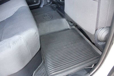 2025 Toyota TUNDRA 4X4 SR5