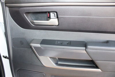 2025 Toyota TUNDRA 4X4 SR5