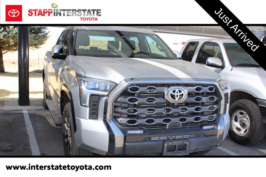 2023 Toyota TUNDRA 4X4 Platinum