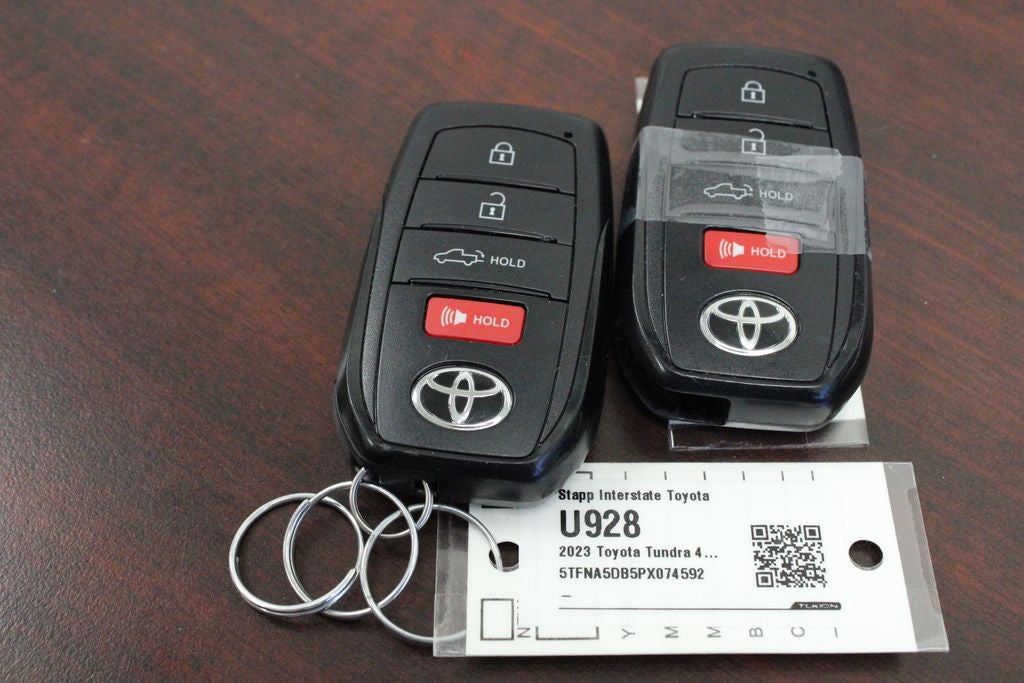 2023 Toyota TUNDRA 4X4 Platinum