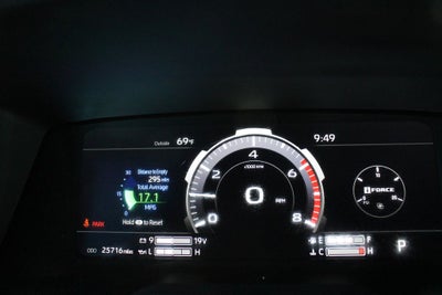 2023 Toyota TUNDRA 4X4 Platinum