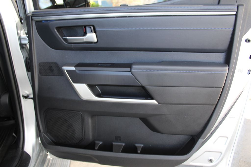 2023 Toyota TUNDRA 4X4 Platinum