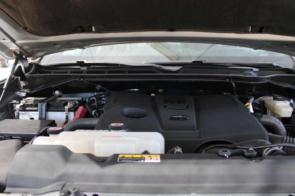 2023 Toyota TUNDRA 4X4 Platinum