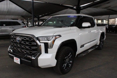 2022 Toyota TUNDRA HV 4X4 Platinum
