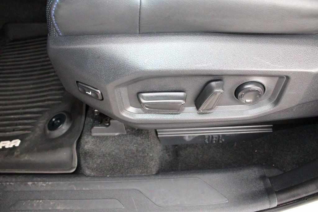 2022 Toyota TUNDRA HV 4X4 Platinum