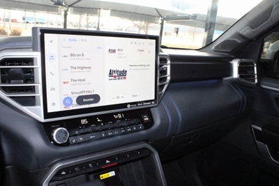 2022 Toyota TUNDRA HV 4X4 Platinum