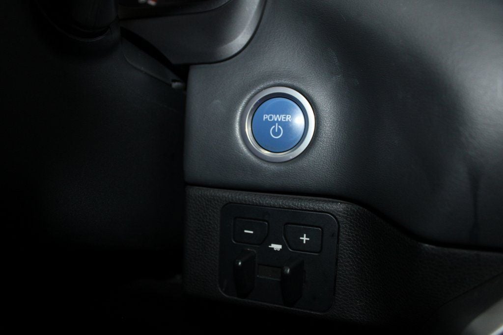 2022 Toyota TUNDRA HV 4X4 Platinum