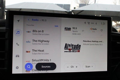 2022 Toyota TUNDRA HV 4X4 Platinum